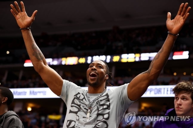 대만 '국가'라 부른 NBA 스타, 中 항의에 사과