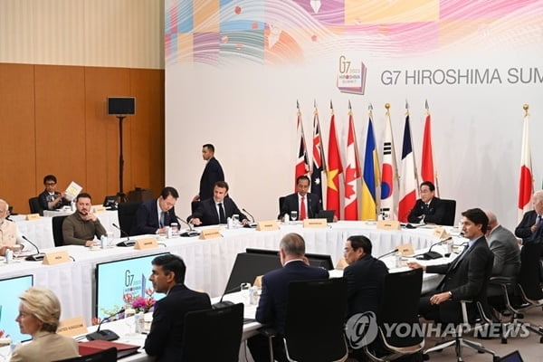 G7 정상 만난 젤렌스키…우크라 정세·지원 논의