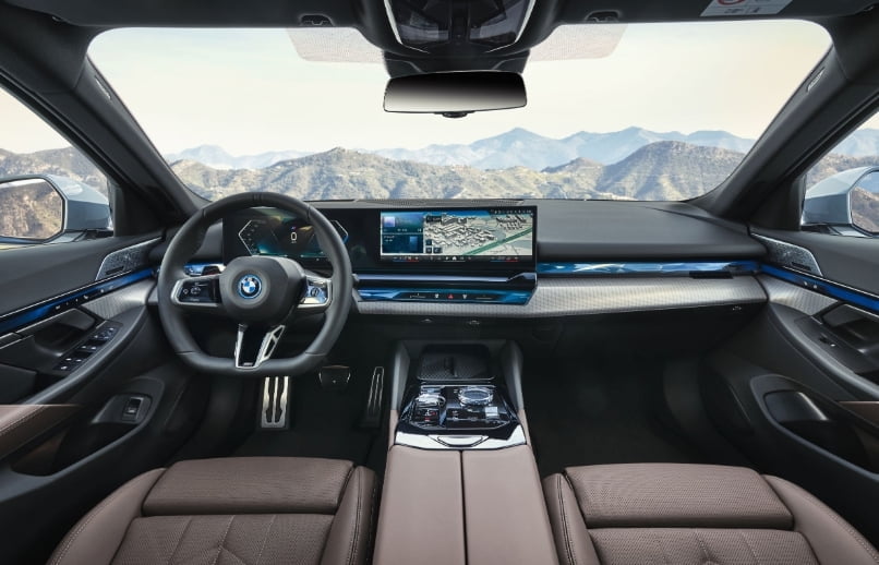 BMW, 8세대 풀체인지 신형 5시리즈 최초 공개