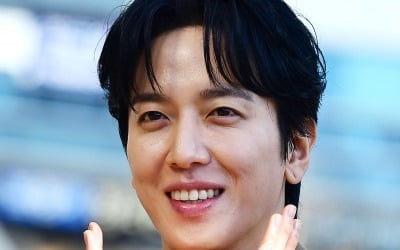 정용화, 中 예능 출연 '돌연 취소'…불붙는 한한령, 한·중 관계 급랭[TEN이슈]