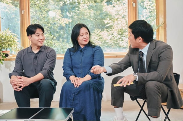 '푸바오 할아버지' 강철원 사육사, 이별의 시간 앞둔 진심 고백('유퀴즈')