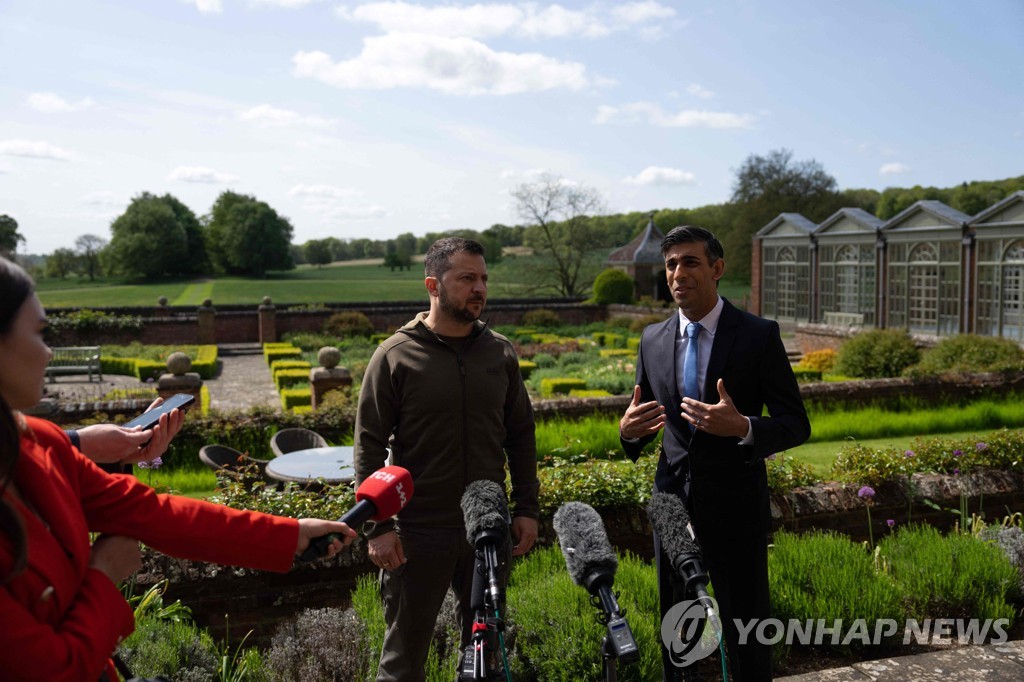 우크라 "러, 이제 대규모 공세 능력 없어…대반격 시간 필요"