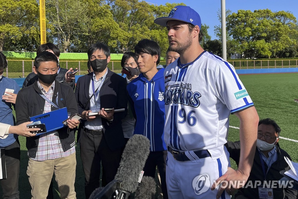 '성폭행 혐의로 MLB 퇴출' 바워, 논란 끝에 3일 日프로야구 등판