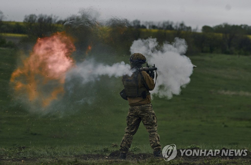 "푸틴, 시간 싸움 하는 중…우크라전 장기화는 러에 유리"