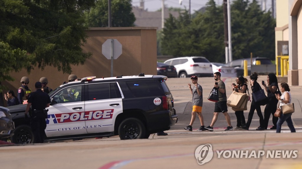 美텍사스 총기난사 희생자에 한인교포 일가족 3명 포함(종합3보)