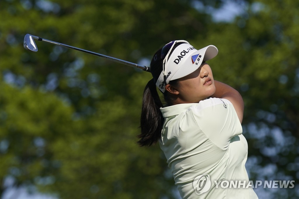 유해란, LPGA 파운더스컵 3R 공동 2위…이민지 3타차 단독 선두