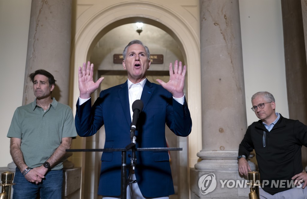 美 하원의장 "공화 다수 만족"…부채한도 협상 후폭풍 촉각