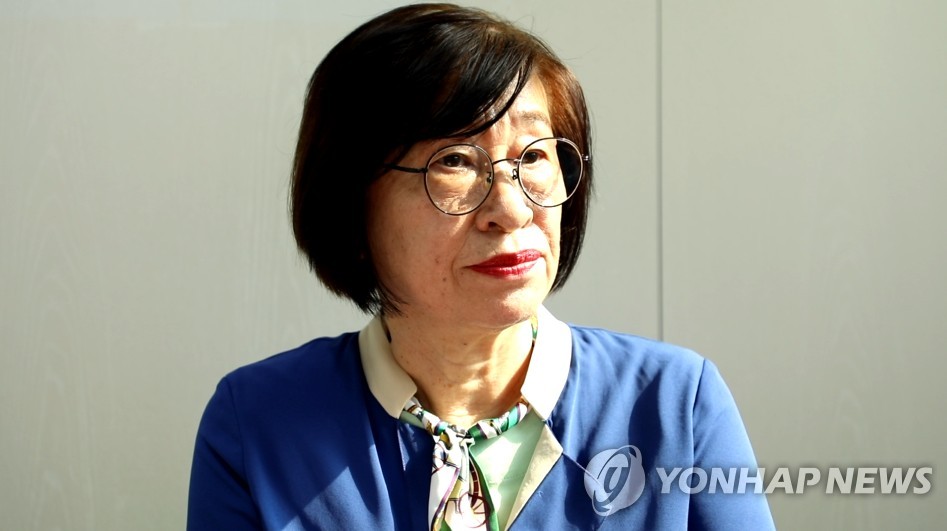 [삶] "아내·자녀가 자기들끼리만 밥 먹네요…내가 돈 못 번다고"