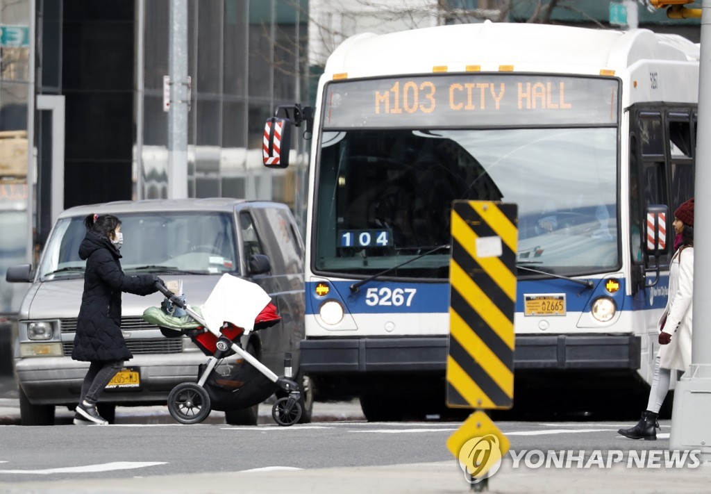 원격근무가 게임체인저…美 워킹맘의 귀환, 취업률 수직회복