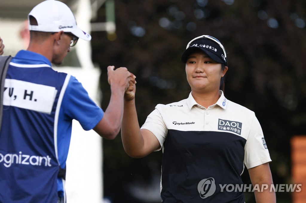 고진영, LPGA 파운더스컵 최초 '3회 우승'…시즌 2승·통산 15승(종합2보)