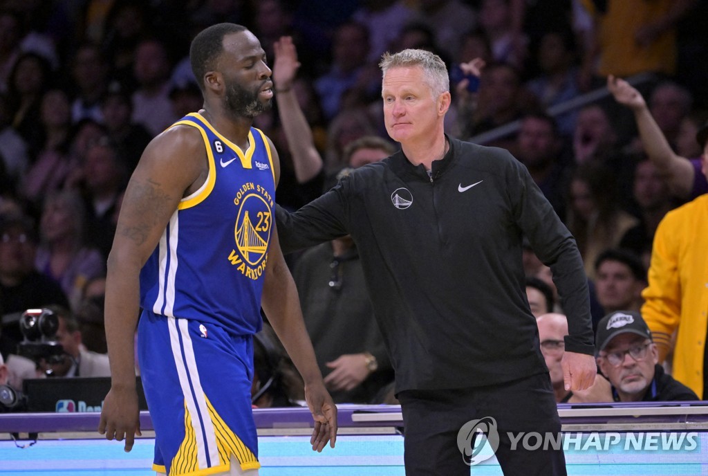 NBA 디펜딩 챔프의 '이례적 탈락'…골든스테이트 '빅3' 유지할까