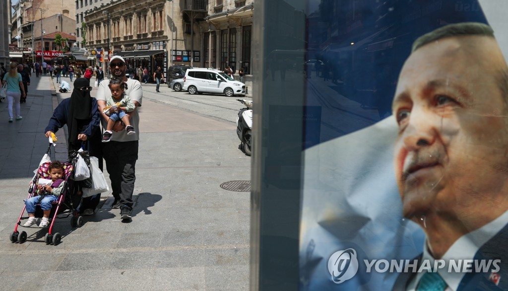 철옹성 확인한 에르도안, 정치경제 역주행 '마이웨이' 고수할 듯