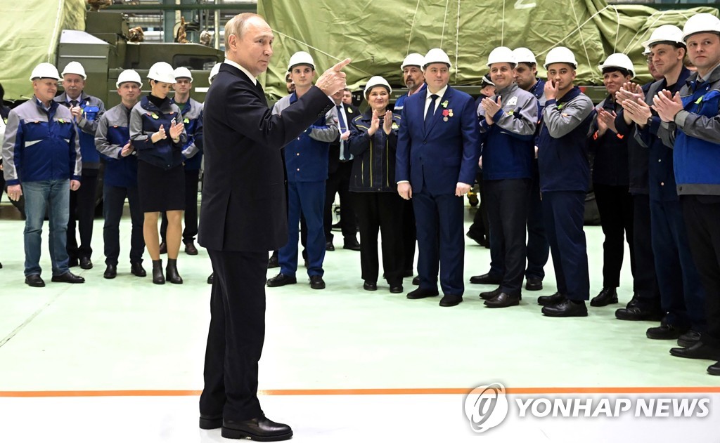 "러시아서 소련식 주6일제 복귀 목소리…전쟁 동원 강요"