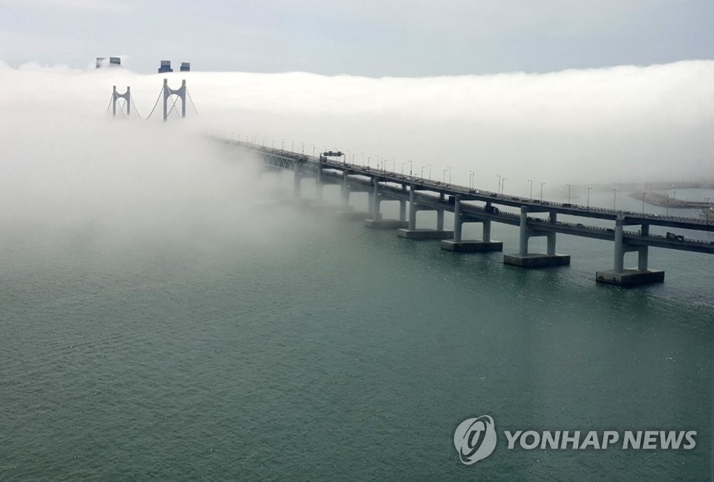 "유료도로 최다 부산, 통행료 감면 출퇴근 시간 조정해야"