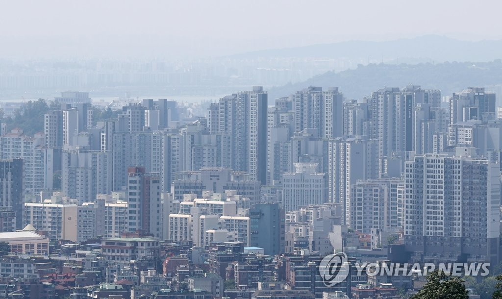 서울 아파트값 4주 연속 낙폭 둔화…용산도 하락 멈춰(종합)