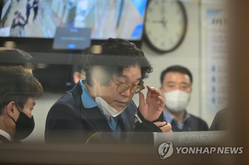 538억 횡령·대북송금 의혹 김성태, 첫 재판서 혐의 대부분 부인