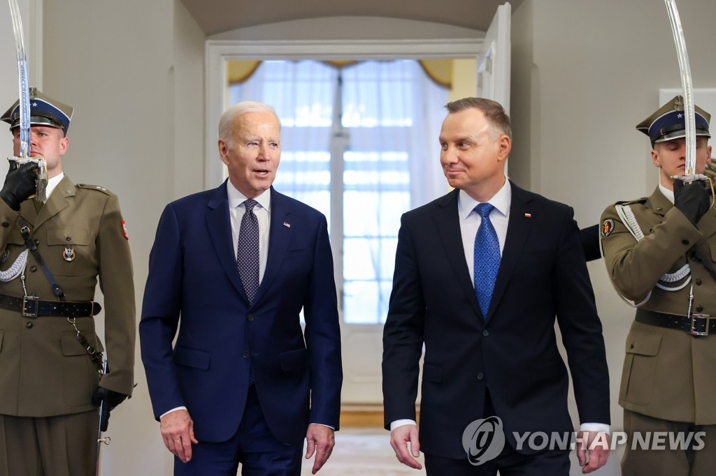 美, 폴란드 '러 영향' 공직자 퇴출에 견제구 "선거 악용 우려"