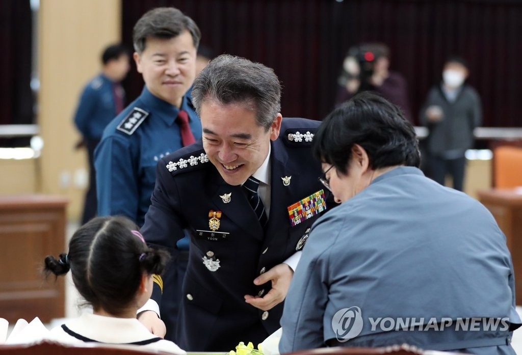 취임 8개월간 773명…연일 '특진' 외치는 경찰청장