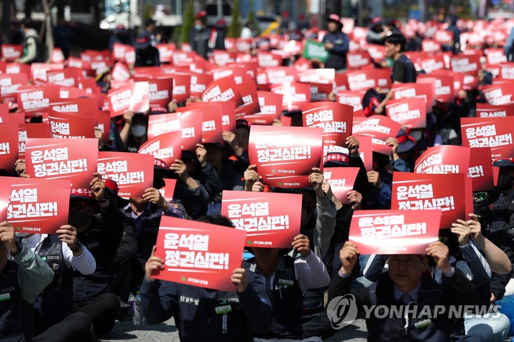 광주전남서 노동절 대회 잇달아…"노동시간 개악 중단해야"(종합)