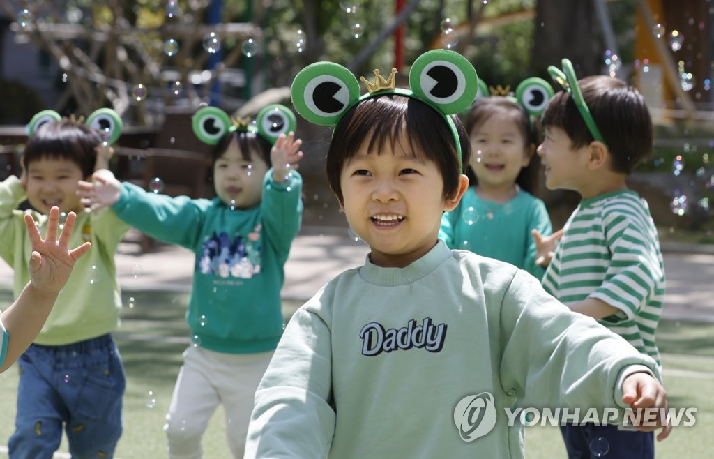 비와도 '어린이날'이니까…실내 놀이공원 오픈런