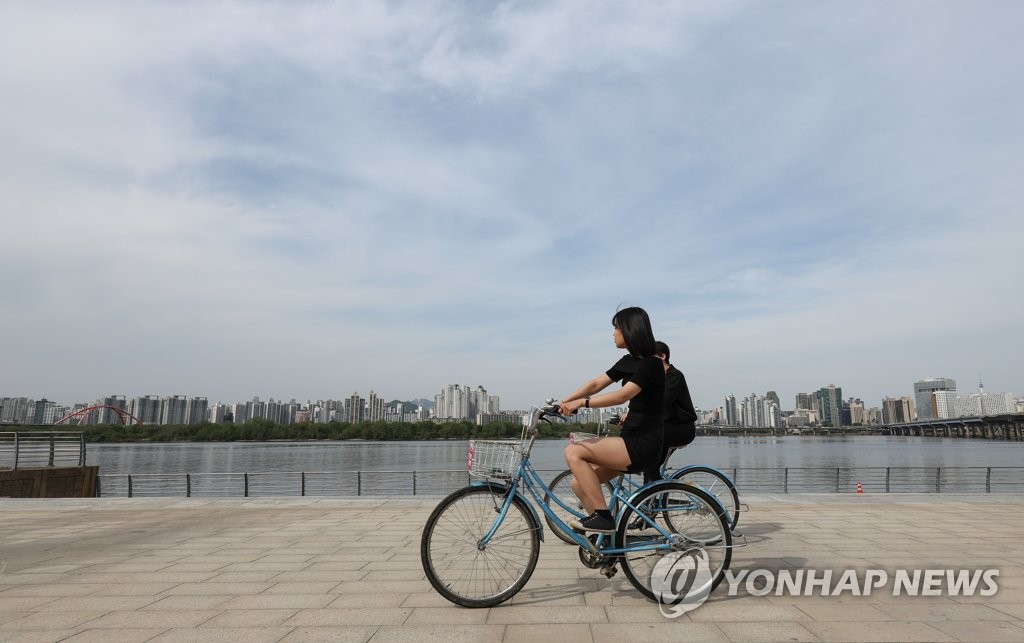 대전·세종·충남 구름 많고 일교차 커…낮 최고 26도