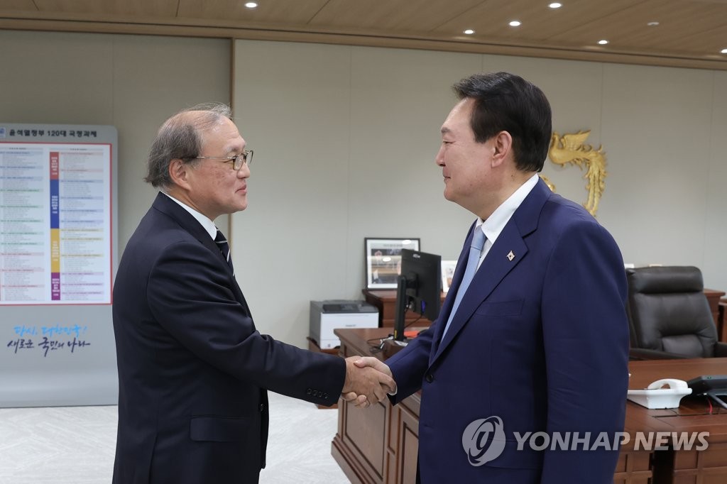 기시다 "尹대통령 결단에 조금이나마 보답하는 마음으로 답방"(종합)