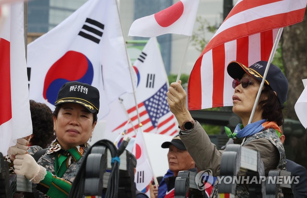 [한일정상회담] "사죄 먼저" vs "한일관계 개선"(종합)