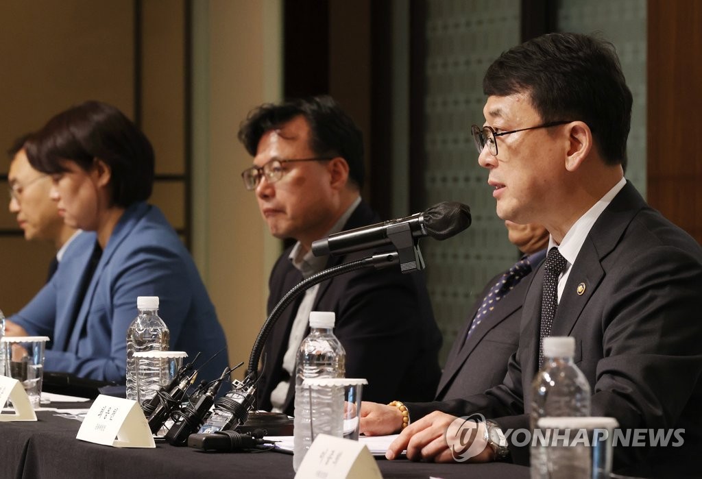 문화재청장 "연말까지 '국가유산' 비전 발표…국가유산청으로"