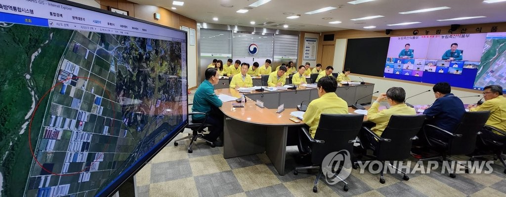 충북 증평군서 구제역 의심사례…농식품부 "정밀검사 중"