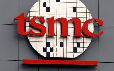 "TSMC 팔고 삼성전자 담았다"…4조 굴리는 펀드의 속내 [강현우의 중국주식 분석]