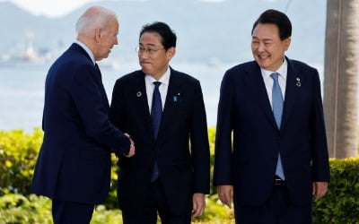 [속보] "바이든, 한국·일본 정상 워싱턴 3자회담 초청"