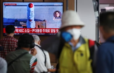 합참 "북한 발사체, 비정상비행…어청도 서방 200km 해상 낙하" [종합]