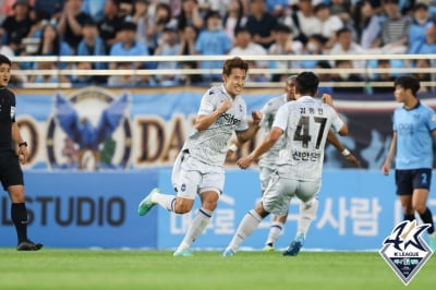 '이적 첫 골' 신진호 "인천 더 좋아질 수 있도록 노력할 것"