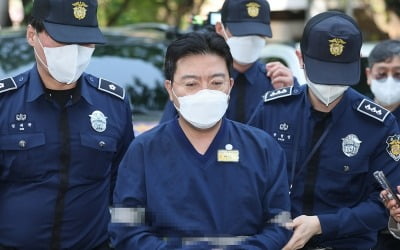 [속보] '라덕연 주가조작 가담' 병원장 등 3명 구속영장