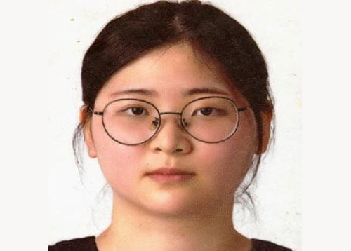 또래 여성을 잔혹하게 살해한 혐의로 조사를 받고 있는 정유정씨. 부산경찰청 제공