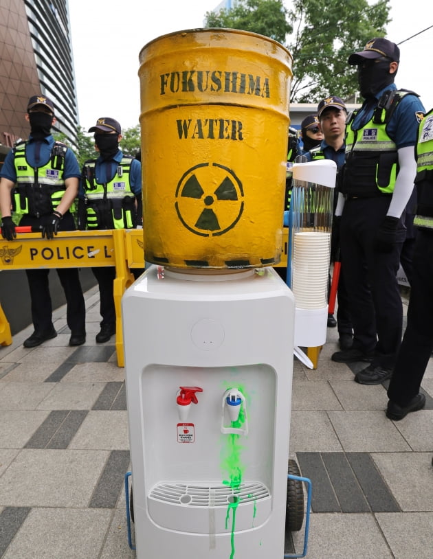 [포토] "후쿠시마 핵오염수, 누구도 마실 수 없다"
