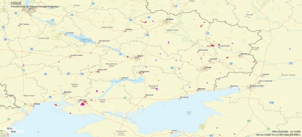 미국 항공우주국(NASA)이 촬영한 우크라이나 화재 발생 지도. 지난 7일간 격전지에 발생한 화재가 기록돼 있다. 
자료=미 항공우주국