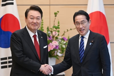 [속보] 일본, 한국 '화이트리스트' 4년 만에 복원 결정