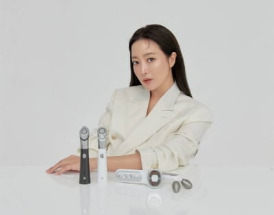 CJ온스타일, 100만대 팔린 김희선 미용기기에 투자…APR, 유니콘 등극