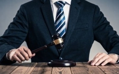 아들 부부 집에 몰래 홈캠 설치…시어머니 무죄 선고 이유가