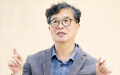 이성용 한국인구학회장 "초저출산에 국가 소멸 위기…미래 암울해도 바꿀 수 있어"