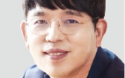 토스 카지노, 2인 각자 대표체제 전환