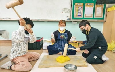 충남 서산 회포카지노사이트, 감자캐기·옥수수 따기…삼길포우럭축제도