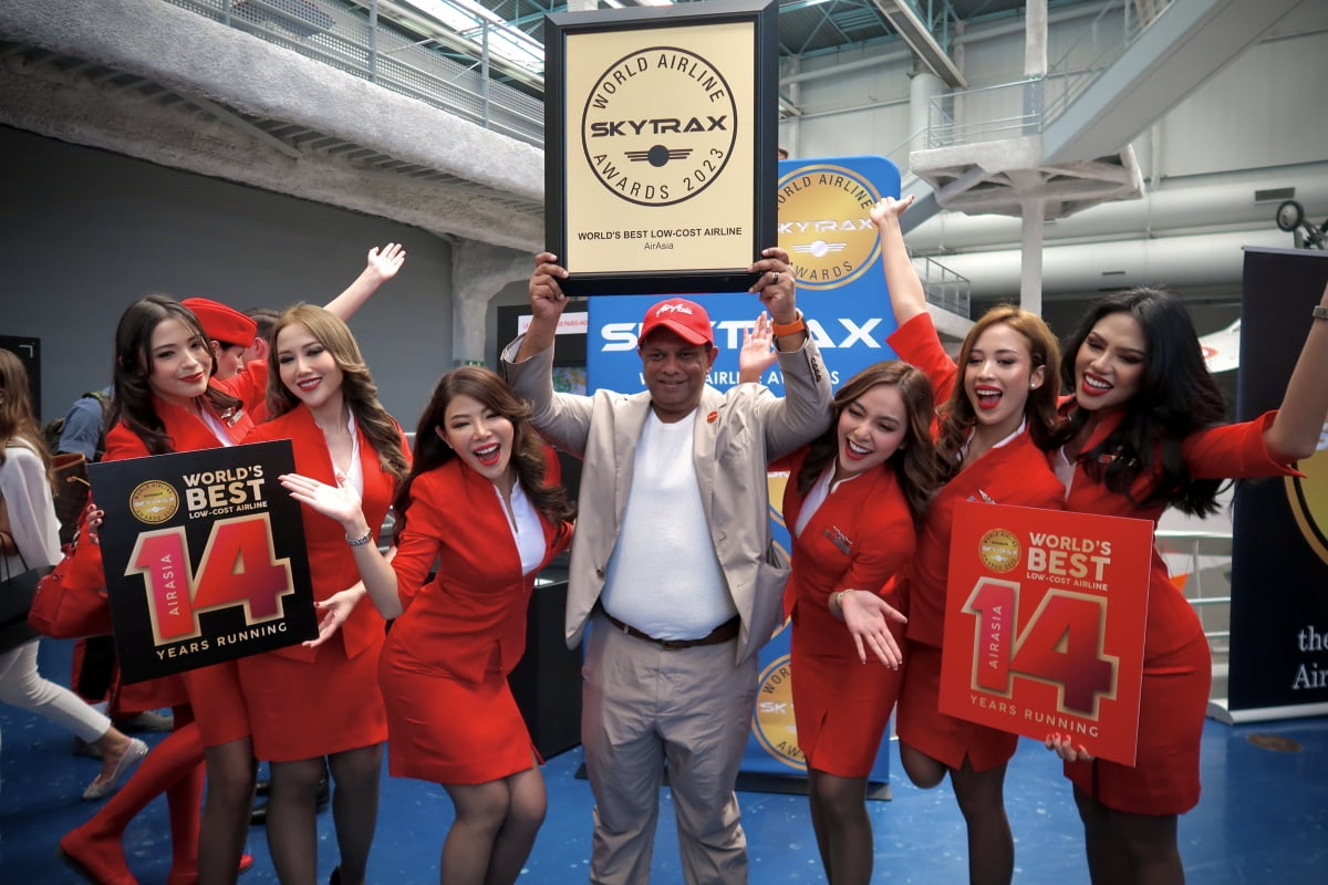 에어아시아가 스카이트랙스 세계 항공 어워즈에서 14년 연속 '세계 최고 저비용항공사' 부문을 수상했다.