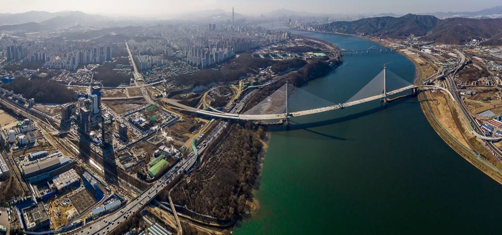 3만8천 일자리·한강스카이워크…강동구 "동부수도권 중심지"