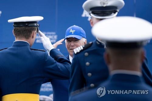 바이든 "北 위협에 한미일 3자협력 심화…中과 대결 추구안해"