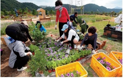 [이젠 정원도시 울산] ⑤'언제 어디서나' 생활 속에도 뿌리내린 정원