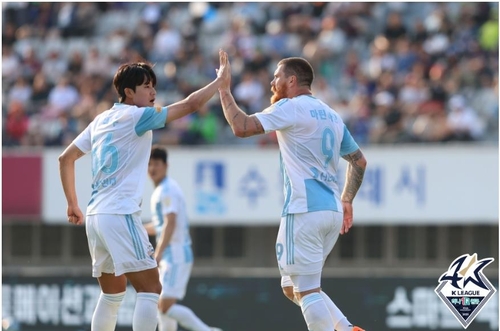 '주민규 9호골' K리그1 울산, 수원FC에 3-1 역전승(종합)