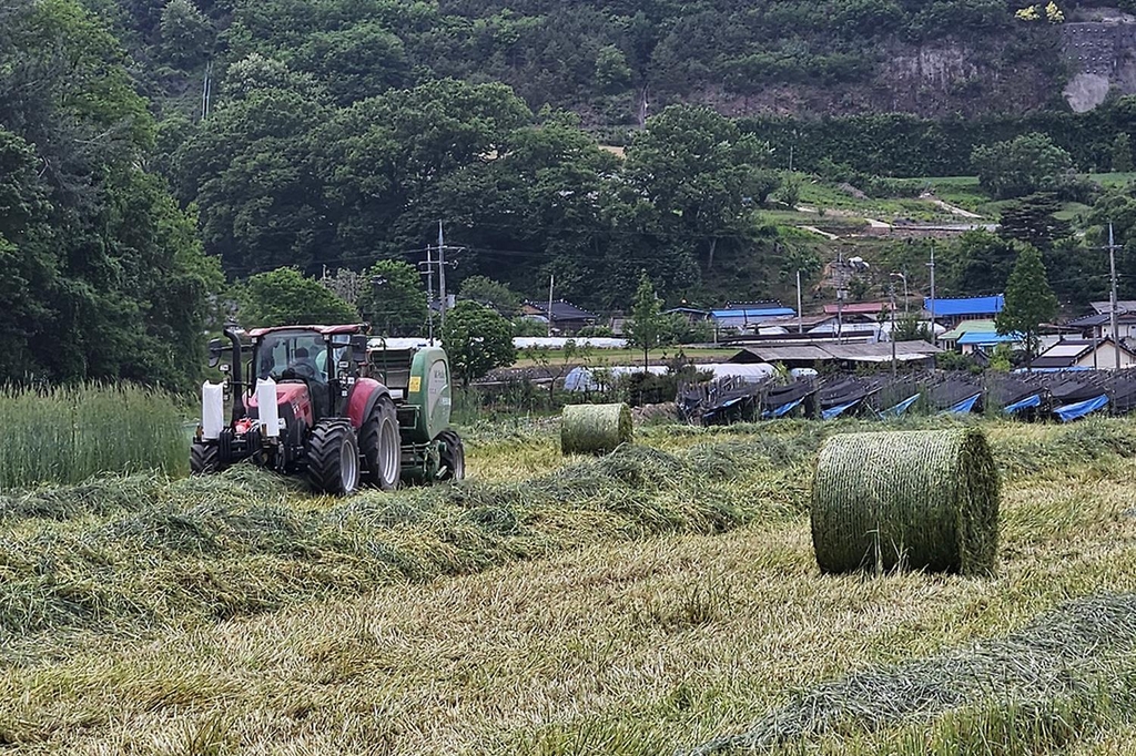 "부족한 농가 일손 채워드려요"…무주군 영농철 농작업 대행