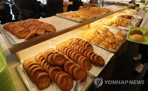 군산 고향사랑기부제 답례품 다양화…단팥빵·꽃게장 등 추가